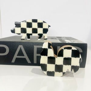 HOBBY LOBBY | Black and White Checkered Animal Decor Set